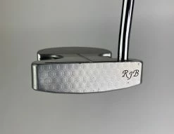 Bettinardi Xcelerator Baby Bee 34″ Milled Honey Comb Face Putter Steel Golf 17 Bettinardi Xcelerator Baby Bee 34″ Milled Honey Comb Face Putter Steel Golf -Gents Fairway Woods Sales Store IMG 0672 scaled 1