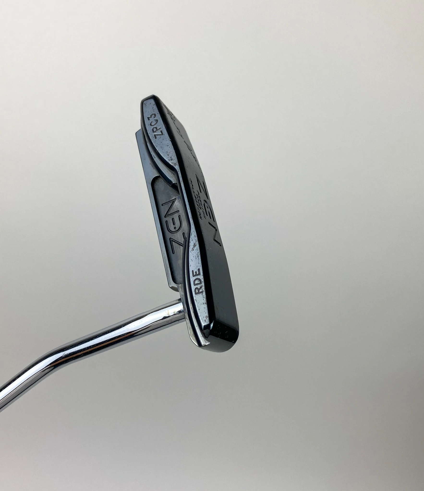 Right Handed Zen RDE By Mickey Parker ZPC3 33″ Black Putter Steel Golf Club 2 Right Handed Zen RDE By Mickey Parker ZPC3 33″ Black Putter Steel Golf Club - Image 2