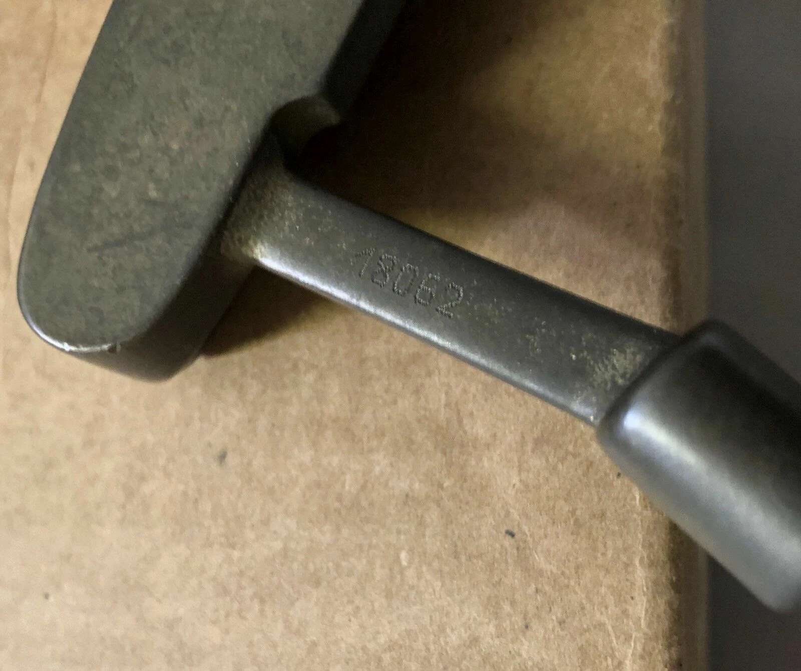 Used RH Ping Scottsdale Anser 36″ Putter Steel Golf Club W/ Headcover Remake 6 Used RH Ping Scottsdale Anser 36″ Putter Steel Golf Club W/ Headcover Remake - Image 6